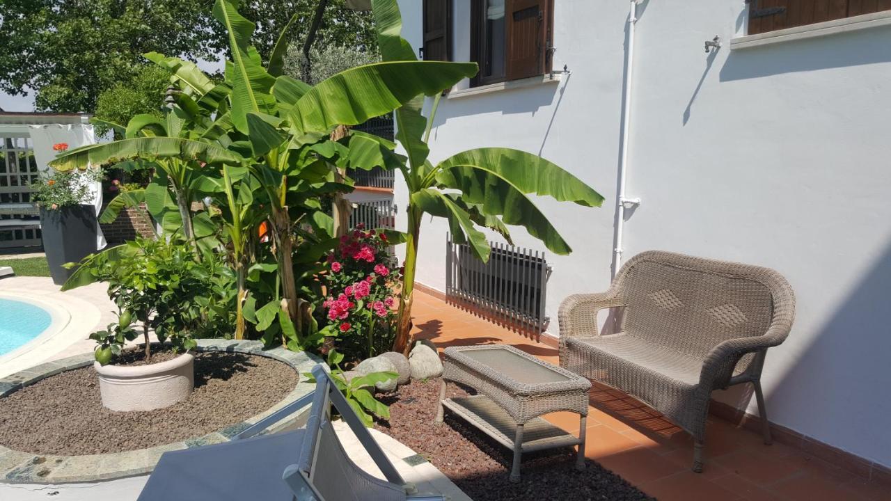 B&B Casa Gaia - Сирмионе Екстериор снимка