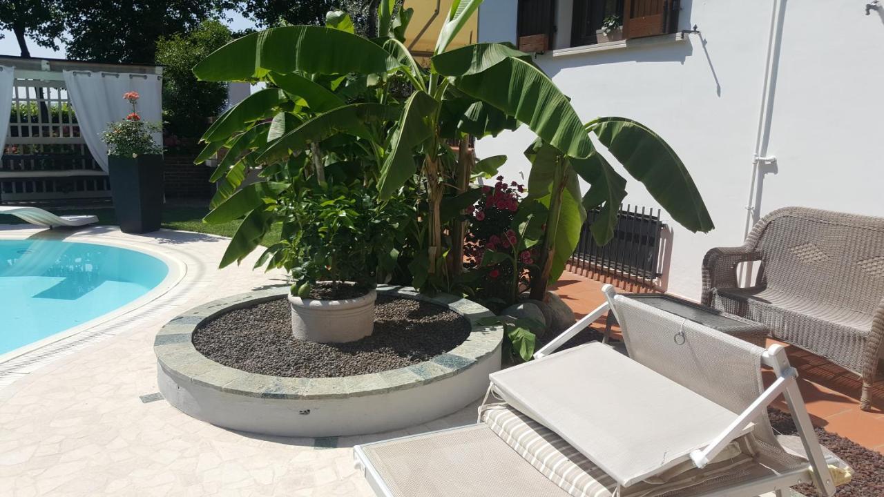 B&B Casa Gaia - Сирмионе Екстериор снимка